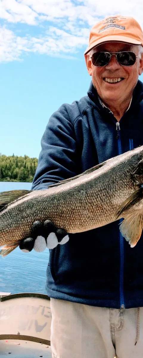 Pêche Doré chez L'Aventure du Pro, Outaouais, Québec