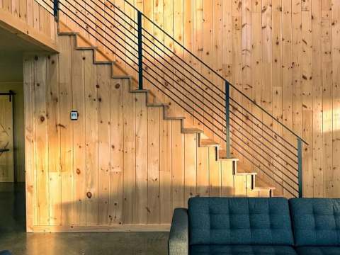 LODGE – La Cache Outfitters