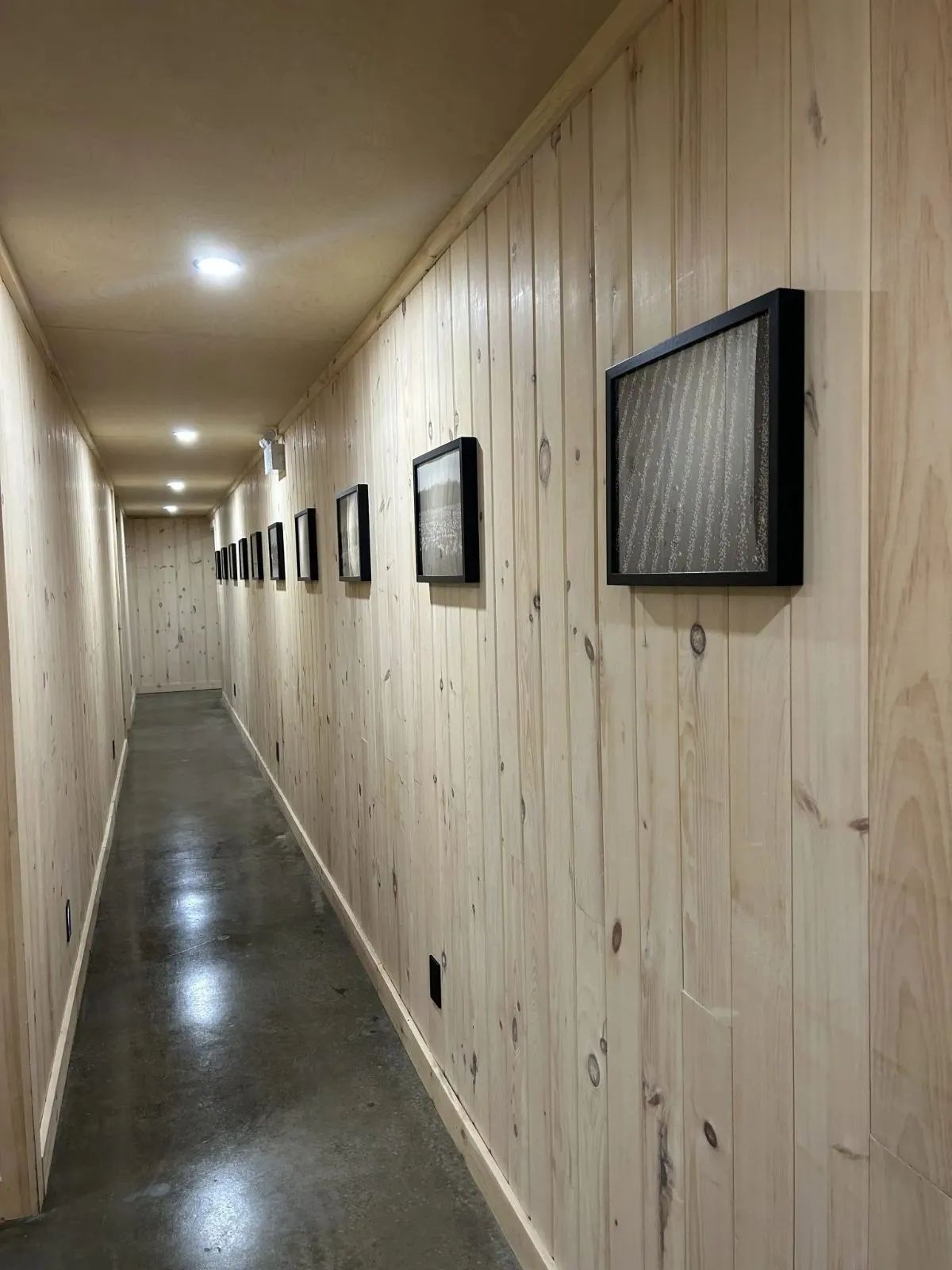 LODGE – La Cache Outfitters