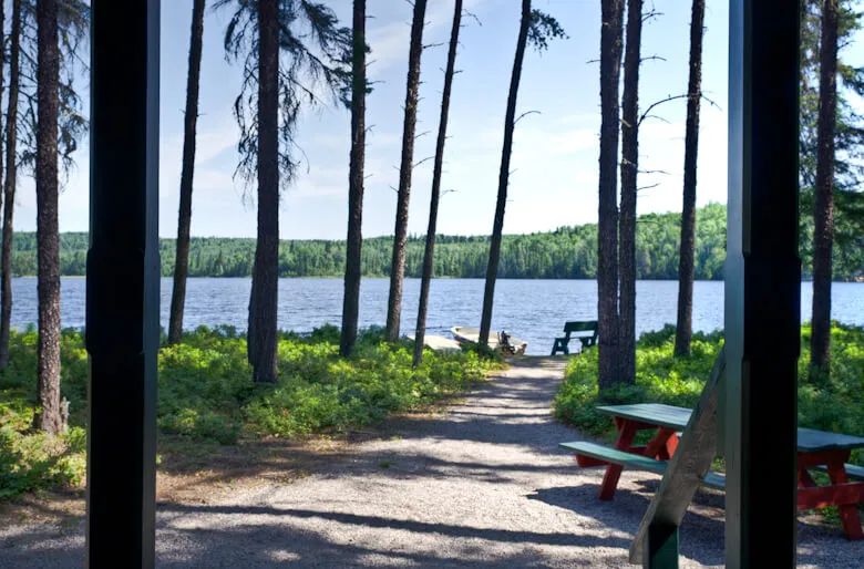 Duc Cabin — La Pourvoirie Chez Farrar – La Pourvoirie Chez Farrar