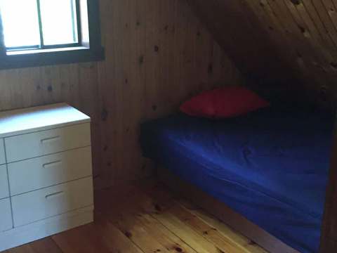 Faucon Cabin – La Pourvoirie Chez Farrar