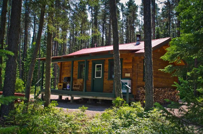 Fauvette Cabin – La Pourvoirie Chez Farrar