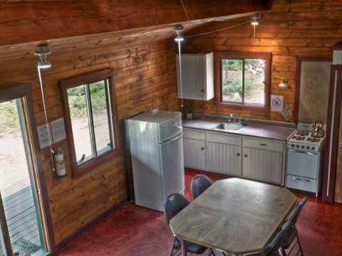 Fauvette Cabin – La Pourvoirie Chez Farrar