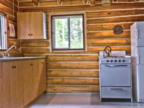 Flamand Cabin – La Pourvoirie Chez Farrar