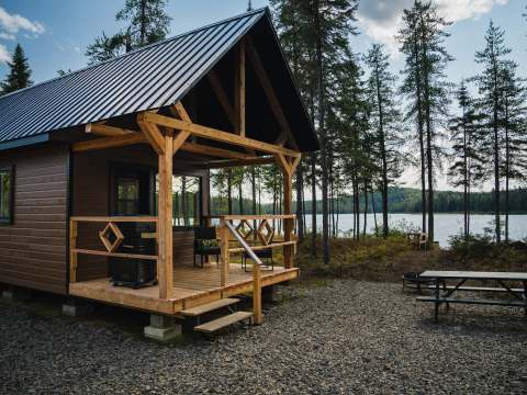 Galaxie Cabin – La Pourvoirie Chez Farrar