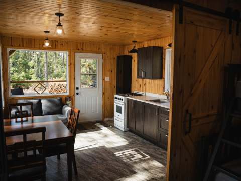 Galaxie Cabin – La Pourvoirie Chez Farrar