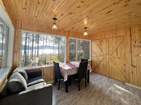 Galaxie Cabin – La Pourvoirie Chez Farrar