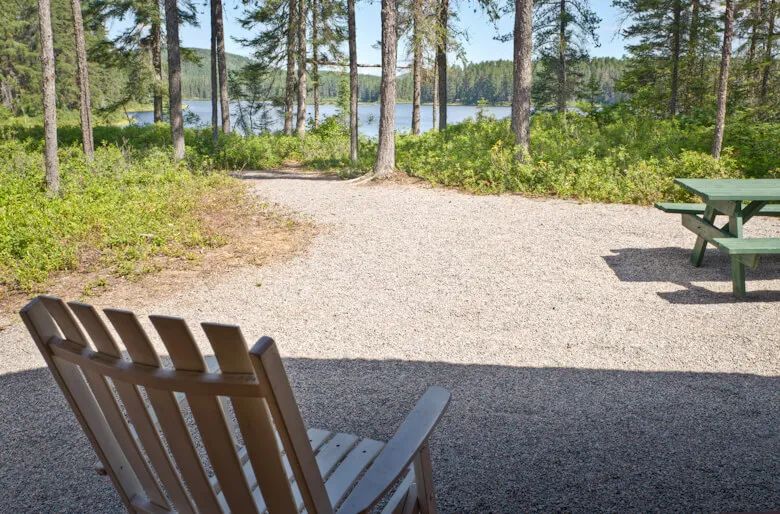 Gélinotte Cabin — La Pourvoirie Chez Farrar – La Pourvoirie Chez Farrar