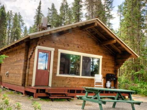 Heron Cabin – La Pourvoirie Chez Farrar