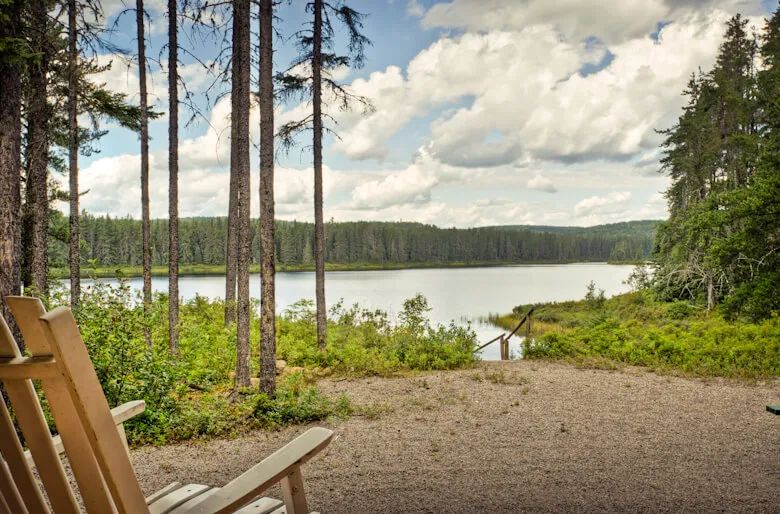 Heron Cabin — La Pourvoirie Chez Farrar – La Pourvoirie Chez Farrar