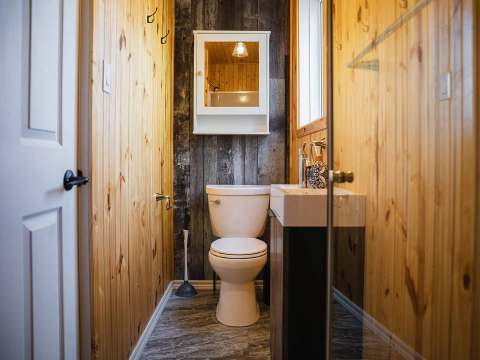 Absolu Cabin – La Pourvoirie Chez Farrar