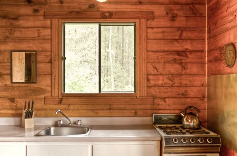 Lagopède Cabin – La Pourvoirie Chez Farrar