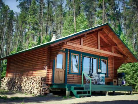 Pic vert Cabin – La Pourvoirie Chez Farrar