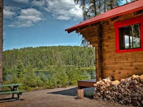 Pinson Cabin – La Pourvoirie Chez Farrar
