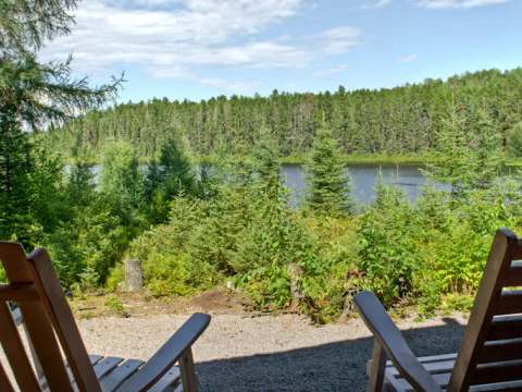 Pinson Cabin – La Pourvoirie Chez Farrar