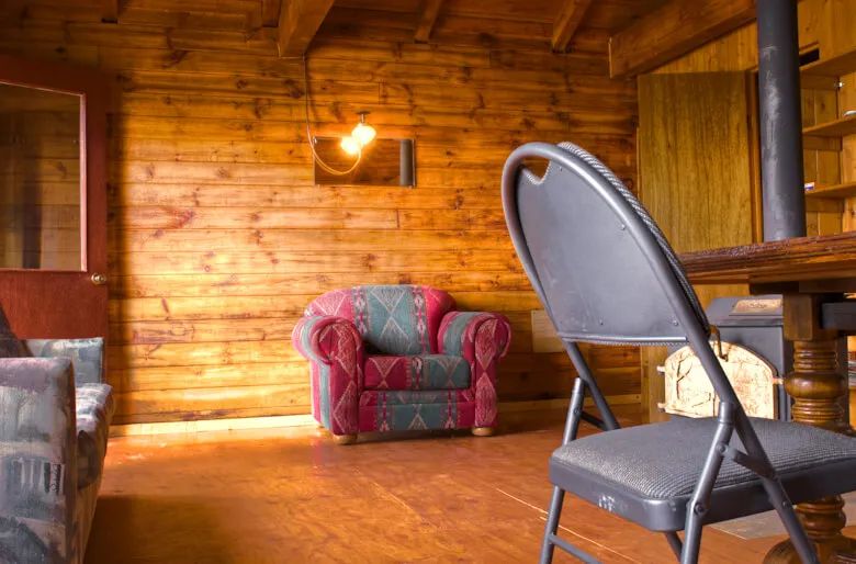 Sarcelle Cabin — La Pourvoirie Chez Farrar – La Pourvoirie Chez Farrar