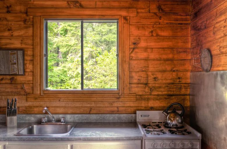 Sarcelle Cabin – La Pourvoirie Chez Farrar