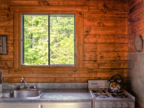 Sarcelle Cabin – La Pourvoirie Chez Farrar