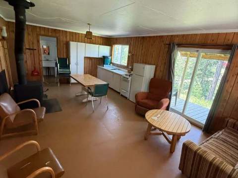 Chalets 8, 9, 10 et 11 – La Pourvoirie de la Doré
