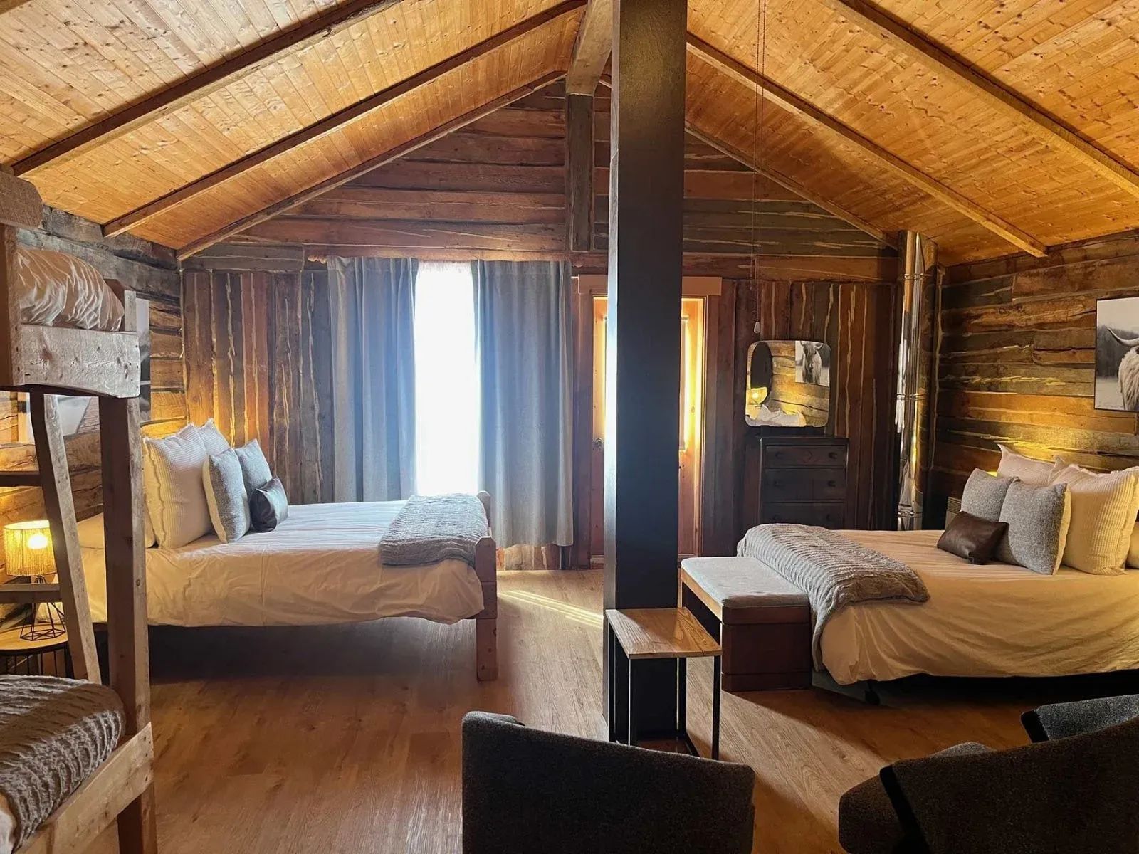 Chambre Vue Fjord — La Pourvoirie du Cap au Leste – La Pourvoirie du Cap au Leste