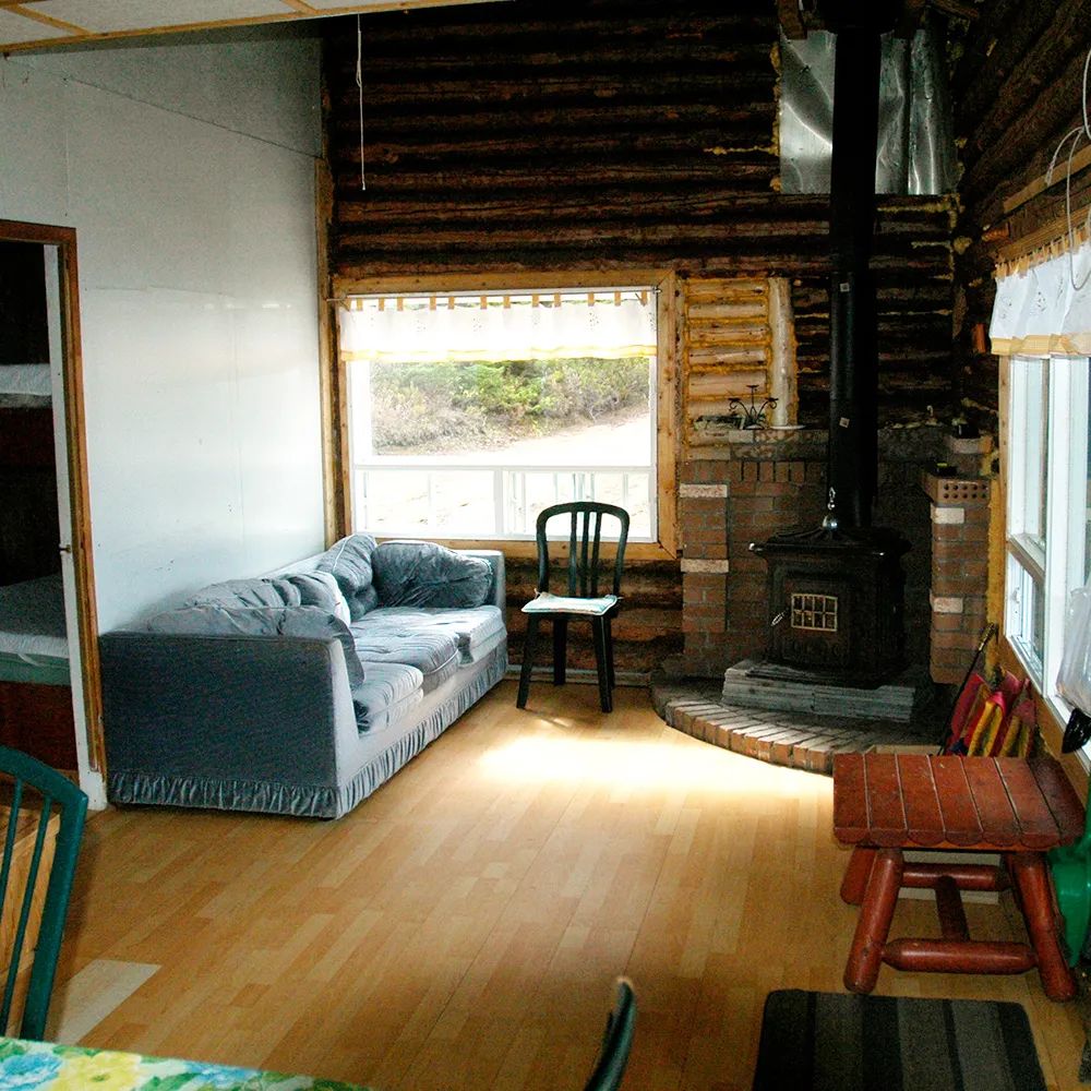 Cabin Cottage 01 - L'Épervier — La Pourvoirie du Lac Laflamme – La Pourvoirie du Lac Laflamme