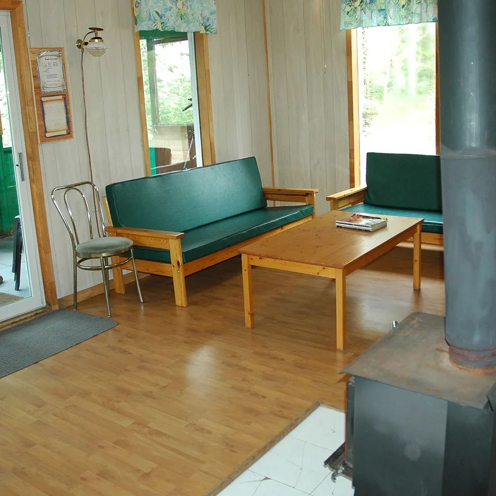 Chalet 02 - La Buse — La Pourvoirie du Lac Laflamme – La Pourvoirie du Lac Laflamme