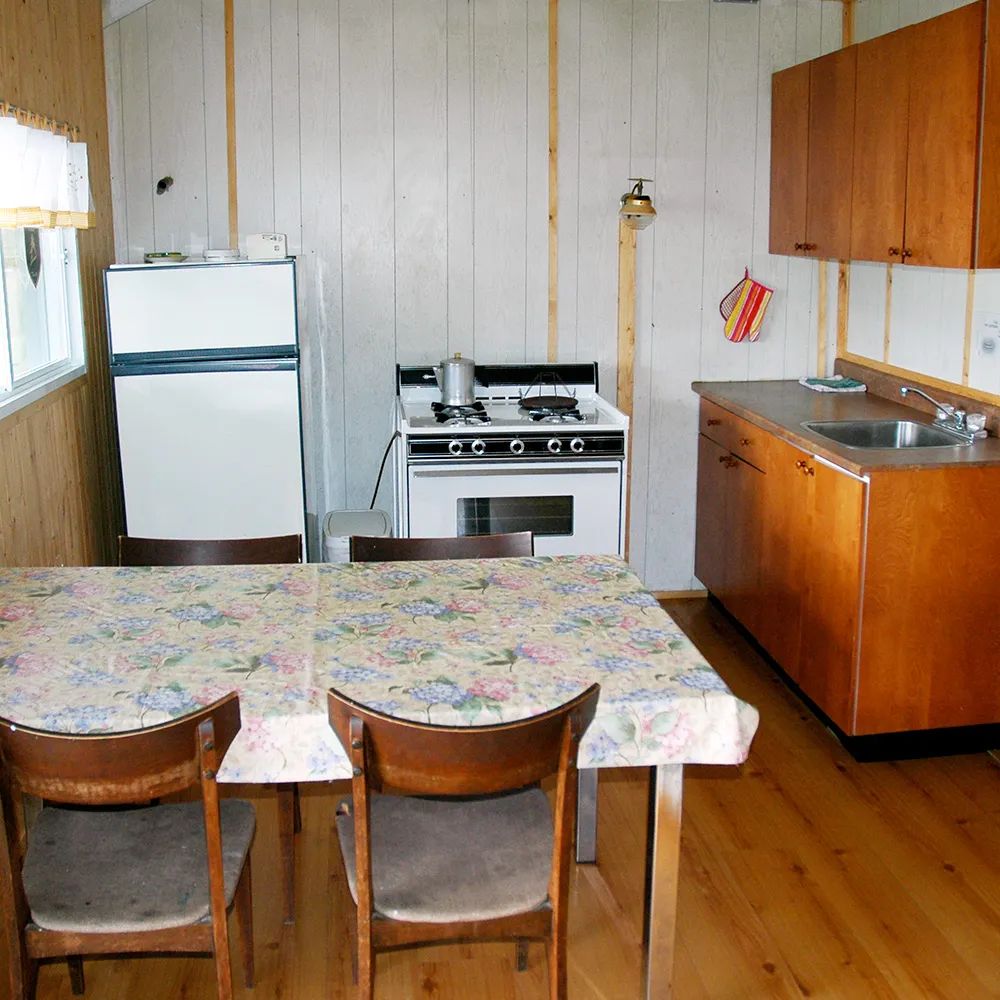 Cabin Cottage 03 – Le Héron — La Pourvoirie du Lac Laflamme – La Pourvoirie du Lac Laflamme