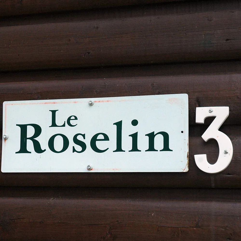 Chalet 03 – Le Roselin — La Pourvoirie du Lac Laflamme – La Pourvoirie du Lac Laflamme