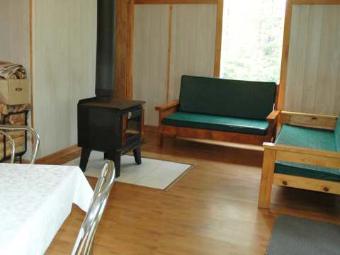 Chalet 03 – Le Roselin – La Pourvoirie du Lac Laflamme