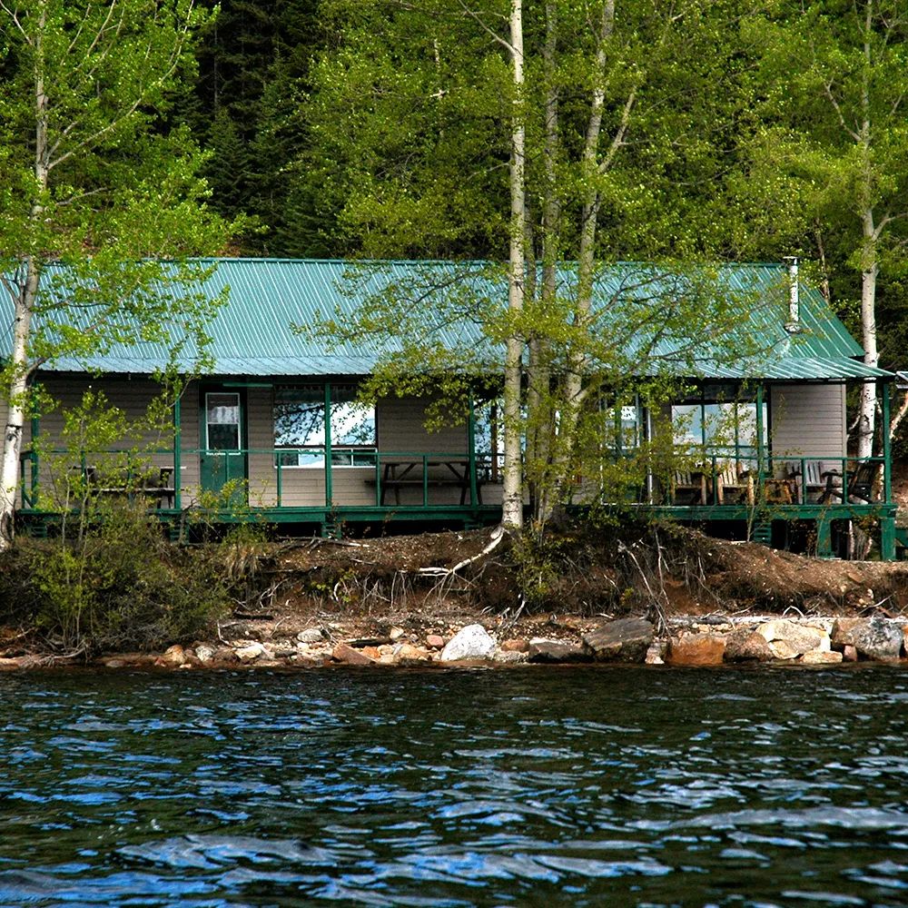 Cabin Cottage 04 - La Mésange — La Pourvoirie du Lac Laflamme – La Pourvoirie du Lac Laflamme