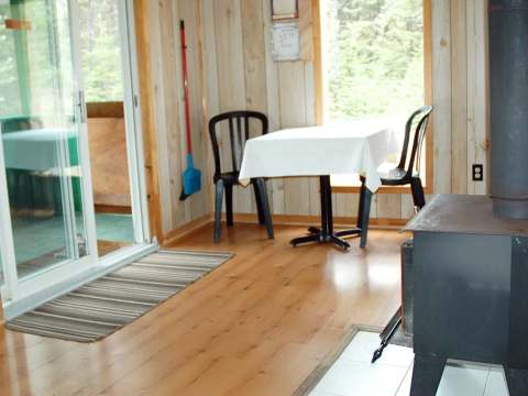 Chalet 04 - Le Colibri – La Pourvoirie du Lac Laflamme