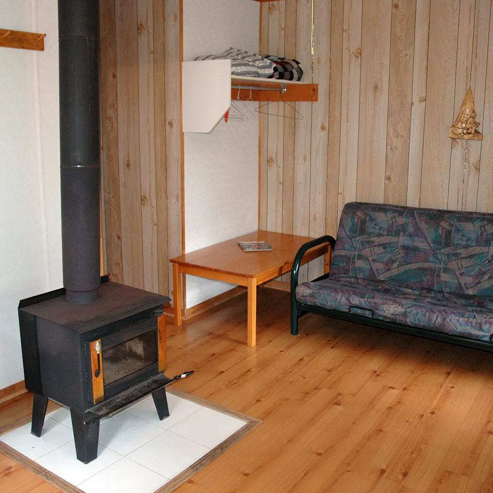Chalet 04 - Le Colibri — La Pourvoirie du Lac Laflamme – La Pourvoirie du Lac Laflamme