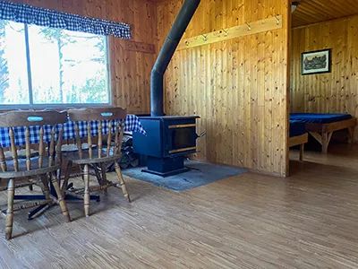 Chalet Le Huard — La Pourvoirie du Lac Lareau – La Pourvoirie du Lac Lareau