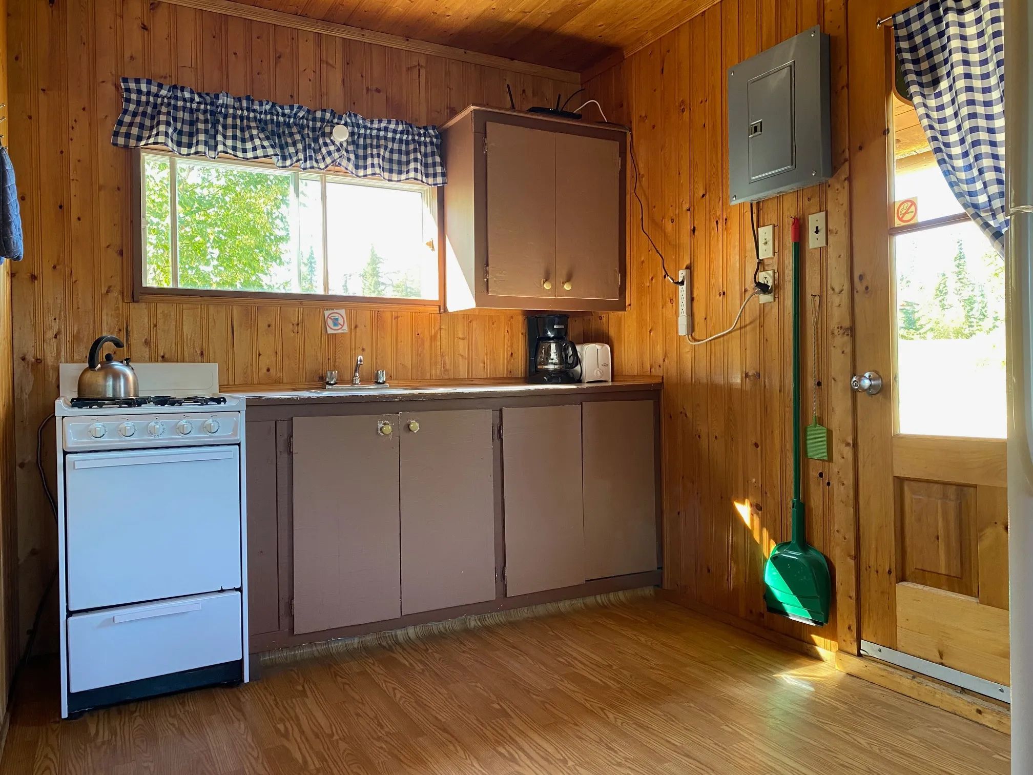 Chalet Le Huard — La Pourvoirie du Lac Lareau – La Pourvoirie du Lac Lareau