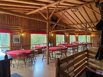 Auberge Le Pavillon — La Pourvoirie du Lac Lareau – La Pourvoirie du Lac Lareau