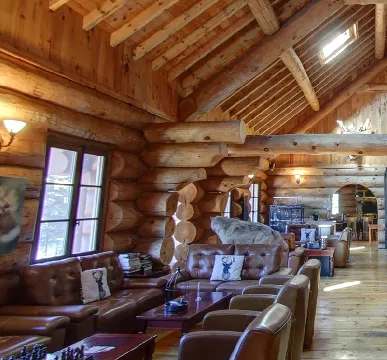 AUBERGE DU RAVAGE – La Pourvoirie du Lac Moreau