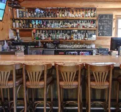AUBERGE DU RAVAGE – La Pourvoirie du Lac Moreau
