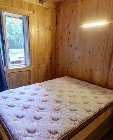 Chalet La Gérance — La Pourvoirie du Lac Moreau – La Pourvoirie du Lac Moreau