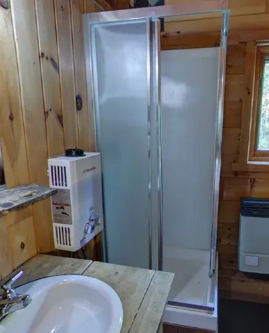 Cabin Le Malbaie — La Pourvoirie du Lac Moreau – La Pourvoirie du Lac Moreau