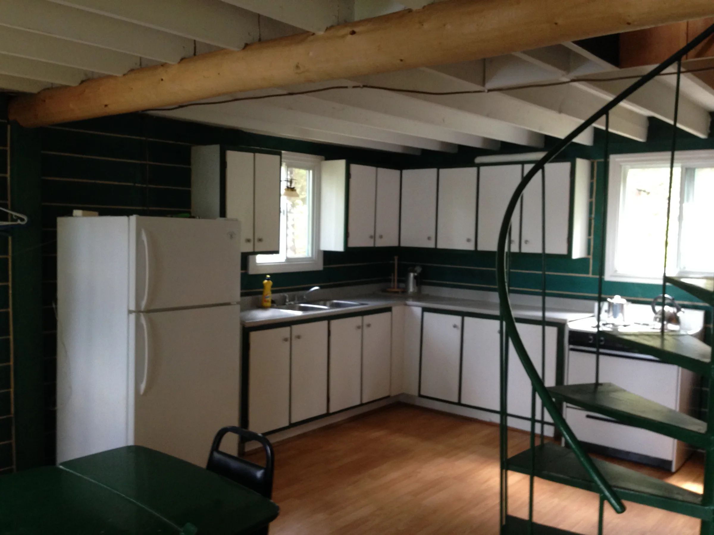 Cabin Cottage #2 — La Pourvoirie du Montagnard – La Pourvoirie du Montagnard
