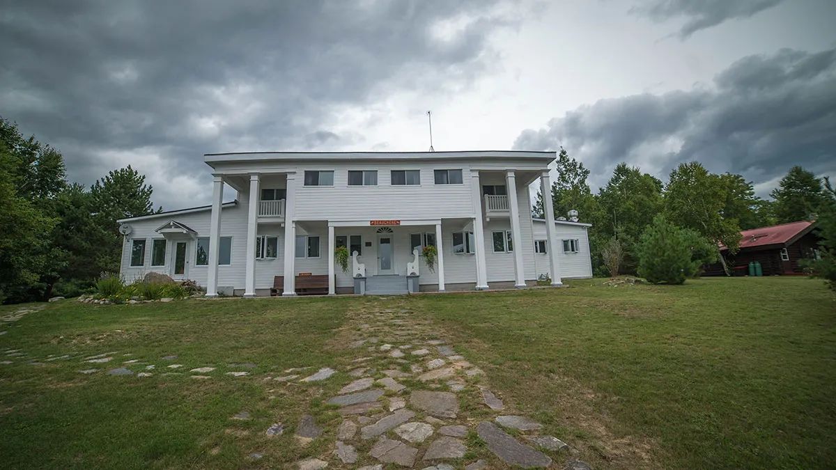 Cabin WHITE HOUSE LODGE — Réserve Beauchêne – Réserve Beauchêne