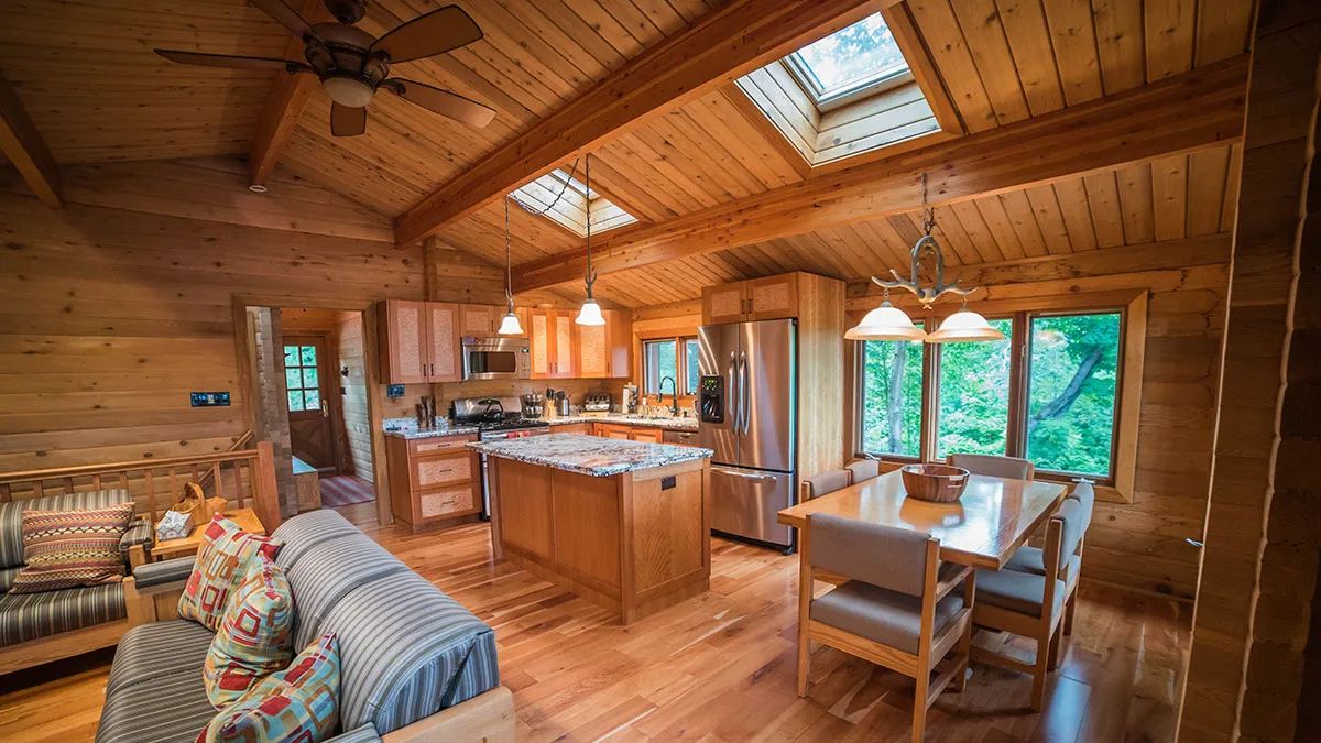 CHICKADEE CABIN — Réserve Beauchêne – Réserve Beauchêne