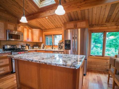 CHICKADEE CABIN – Réserve Beauchêne