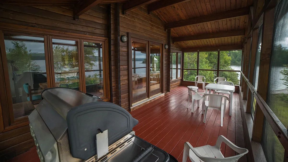 HAWK CABIN — Réserve Beauchêne – Réserve Beauchêne