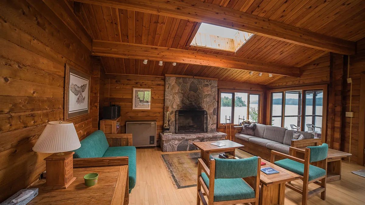HAWK CABIN — Réserve Beauchêne – Réserve Beauchêne