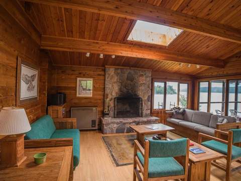 HAWK CABIN – Réserve Beauchêne
