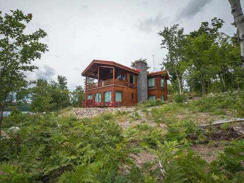RAVEN CHALET – Réserve Beauchêne