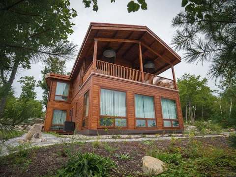 RAVEN CHALET – Réserve Beauchêne