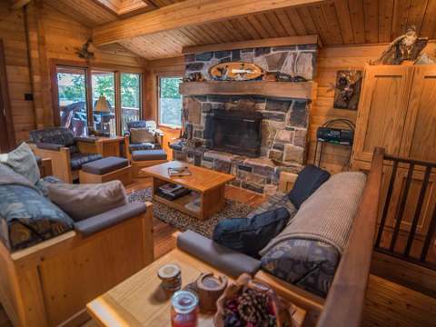 WOOD DUCK CHALET – Réserve Beauchêne