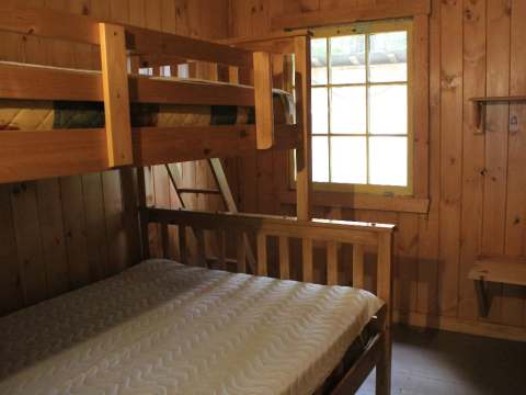 Chalet Champagne – Pourvoirie du Lac Portage
